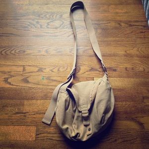 AEROPOSTALE CANVAS BAG